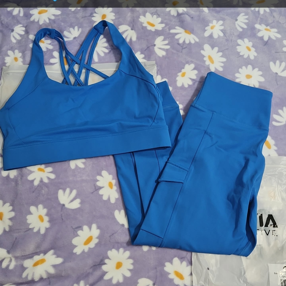 Zyia Blue Activewear Set